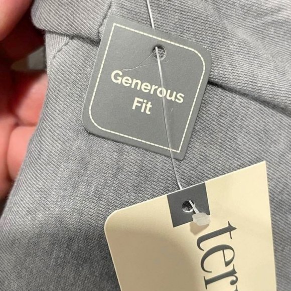 5/$20 NEW 4X Women's Distressed Notch Neck Tee-Generous Fit - Picture 5 of 6